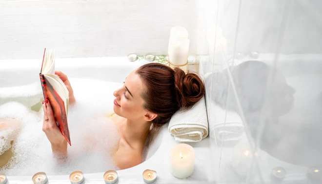 BỒN TẮM MASSAGE ĐẶT SÀN RANGOS - MÓN QUÀ CHO SỨC KHỎE